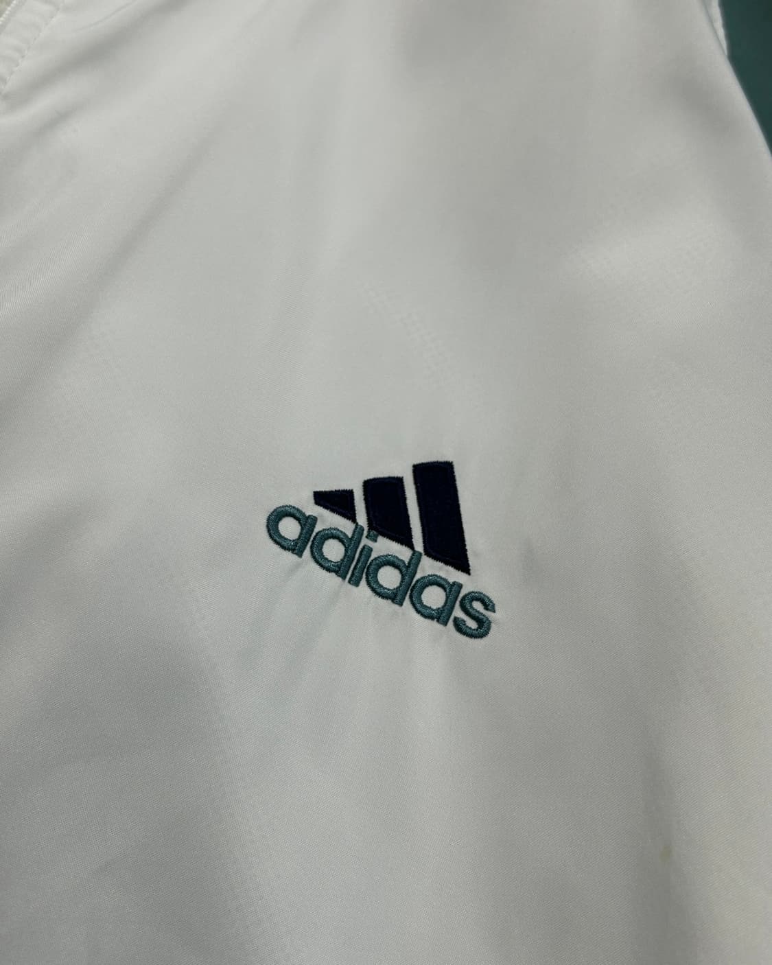 아디다스 00’s 올드스쿨 바람막이  상품이미지4