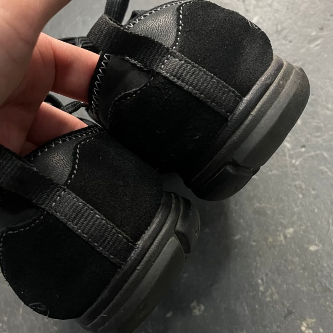 245 킨 허쉬 HUSH 스니커즈 상품이미지4