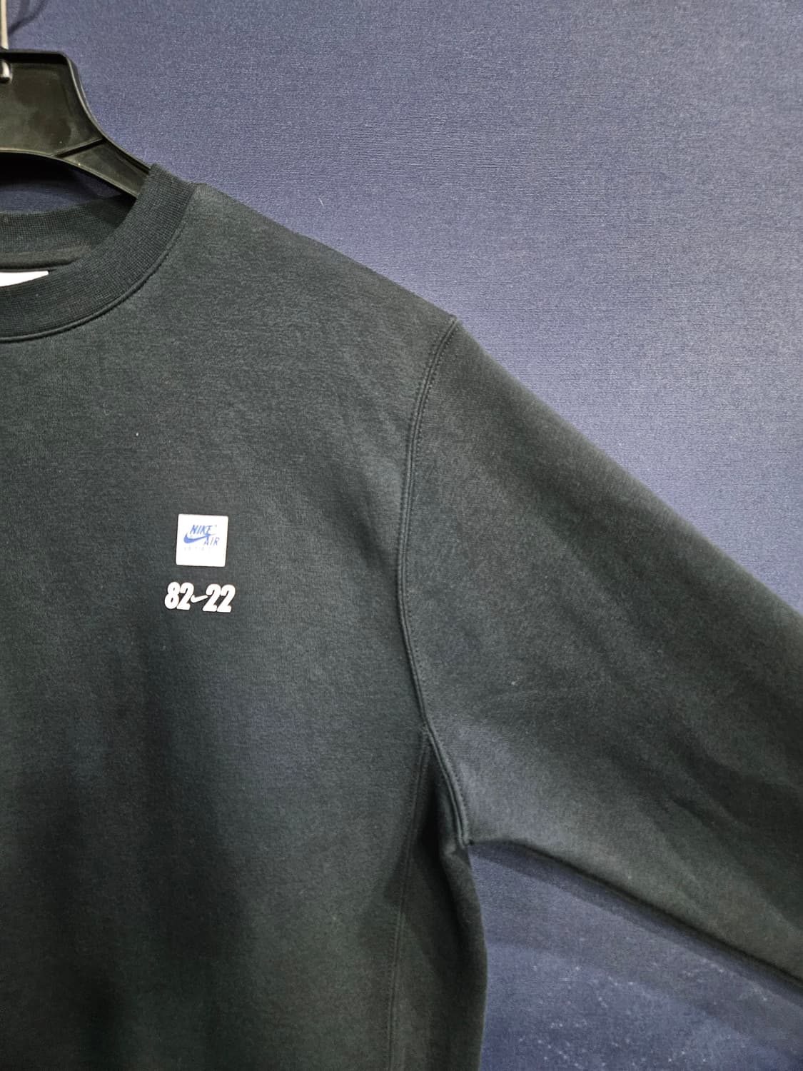 나이키 프린팅 블랙차콜 남성 95 기모 맨투맨  상품이미지4