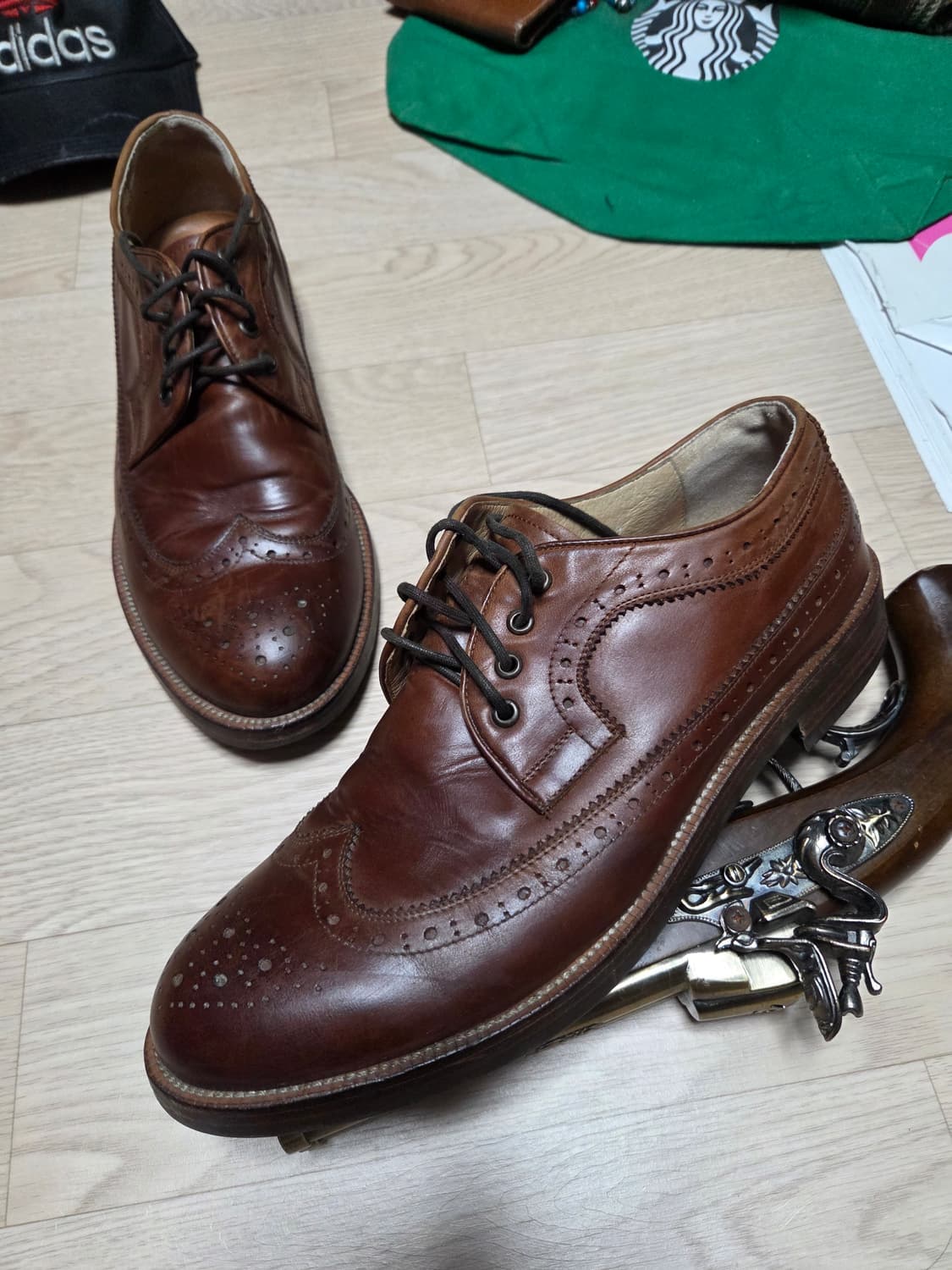 EIRENE 윙팁 구두 더비 로퍼 수트 브라운  상품이미지1