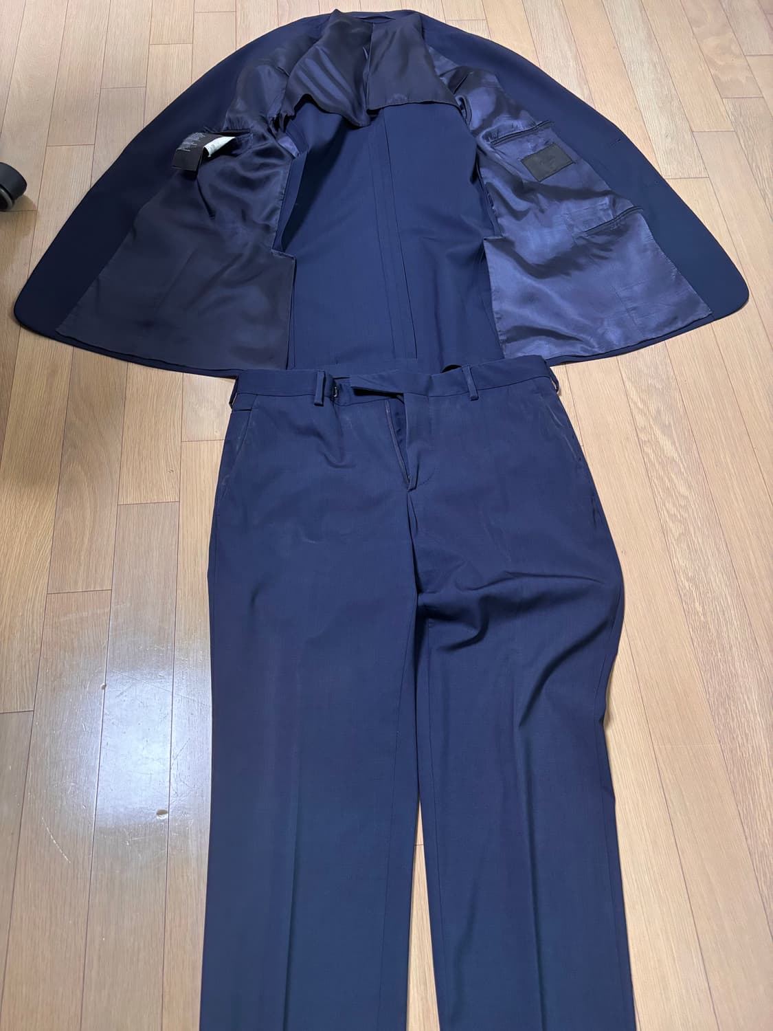 프라다 UAD407 네이비 수트 상품이미지1