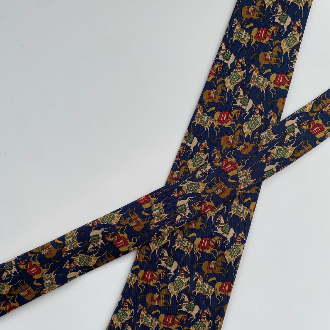 페레가모(Ferragamo) 명품 정품 넥타이 상품이미지4