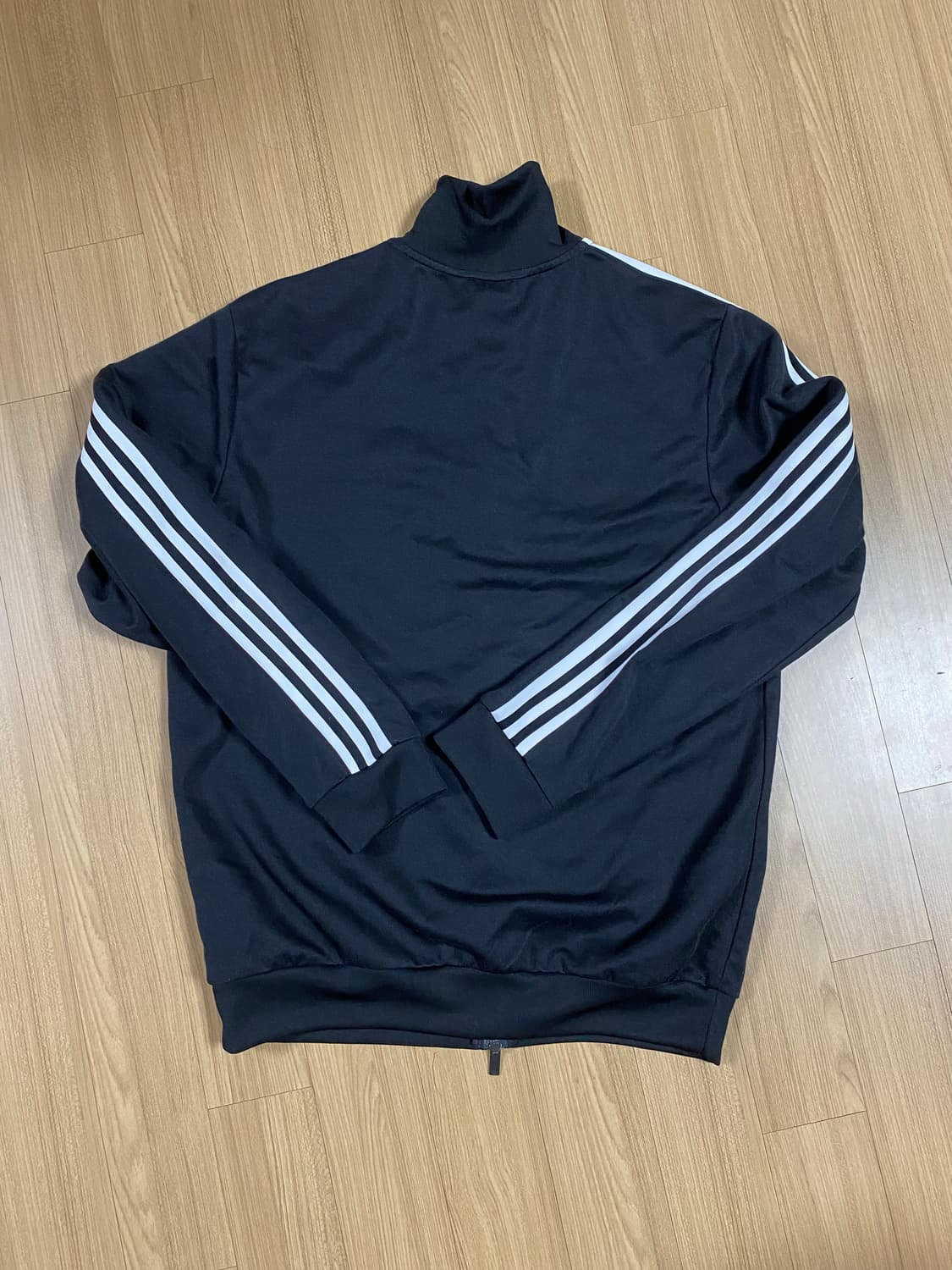 아디다스 바켄바우어 트랙탑 상품이미지2