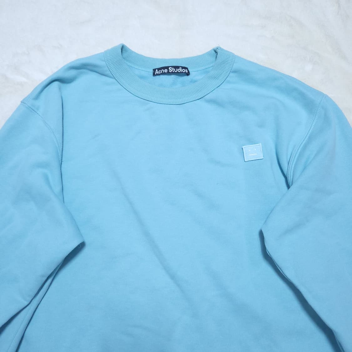 아크네스튜디오  맨투맨 0227 뽀샤샤 상품이미지2