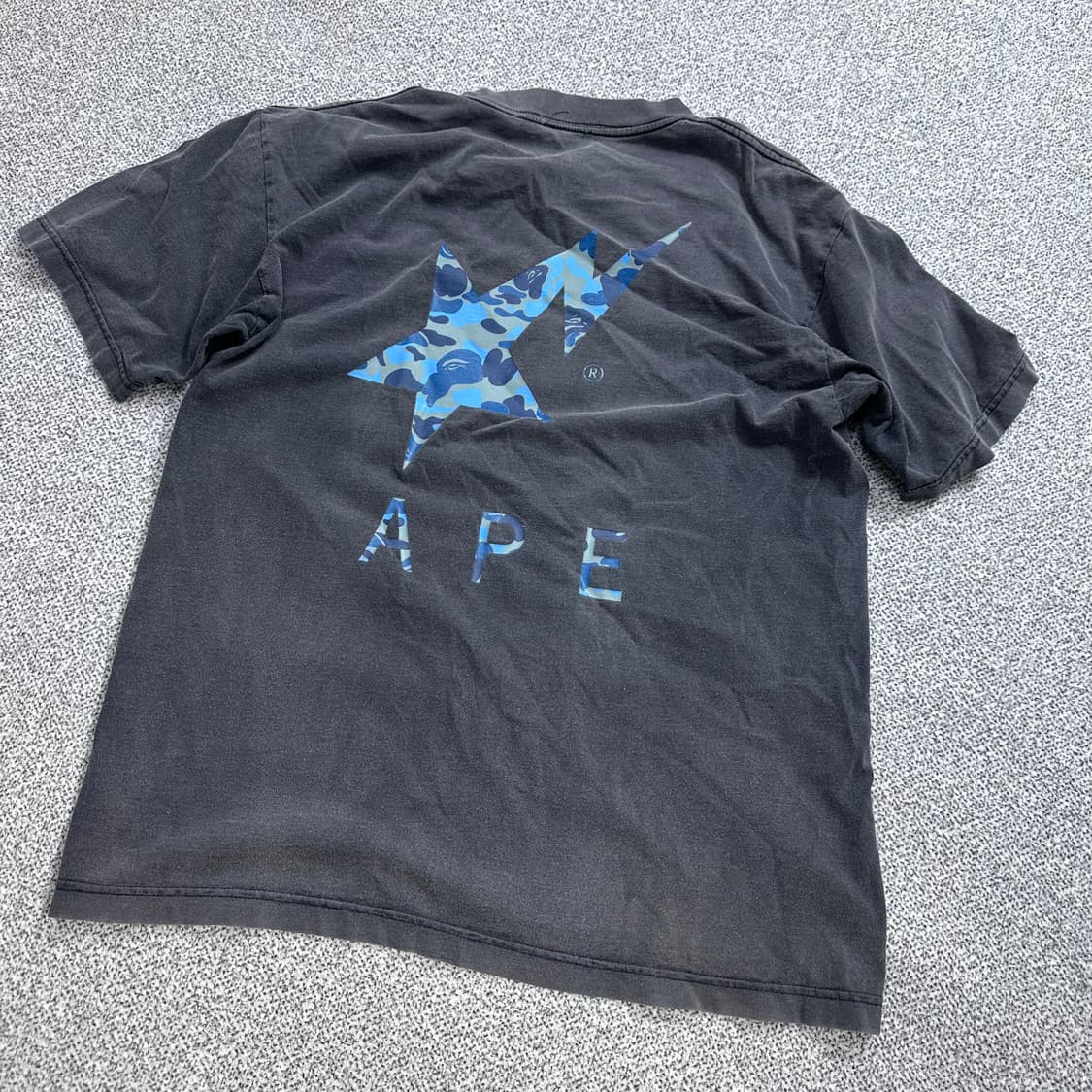 베이프(A Bathing Ape) 카모 스타 로고 반팔 티셔츠 상품이미지2