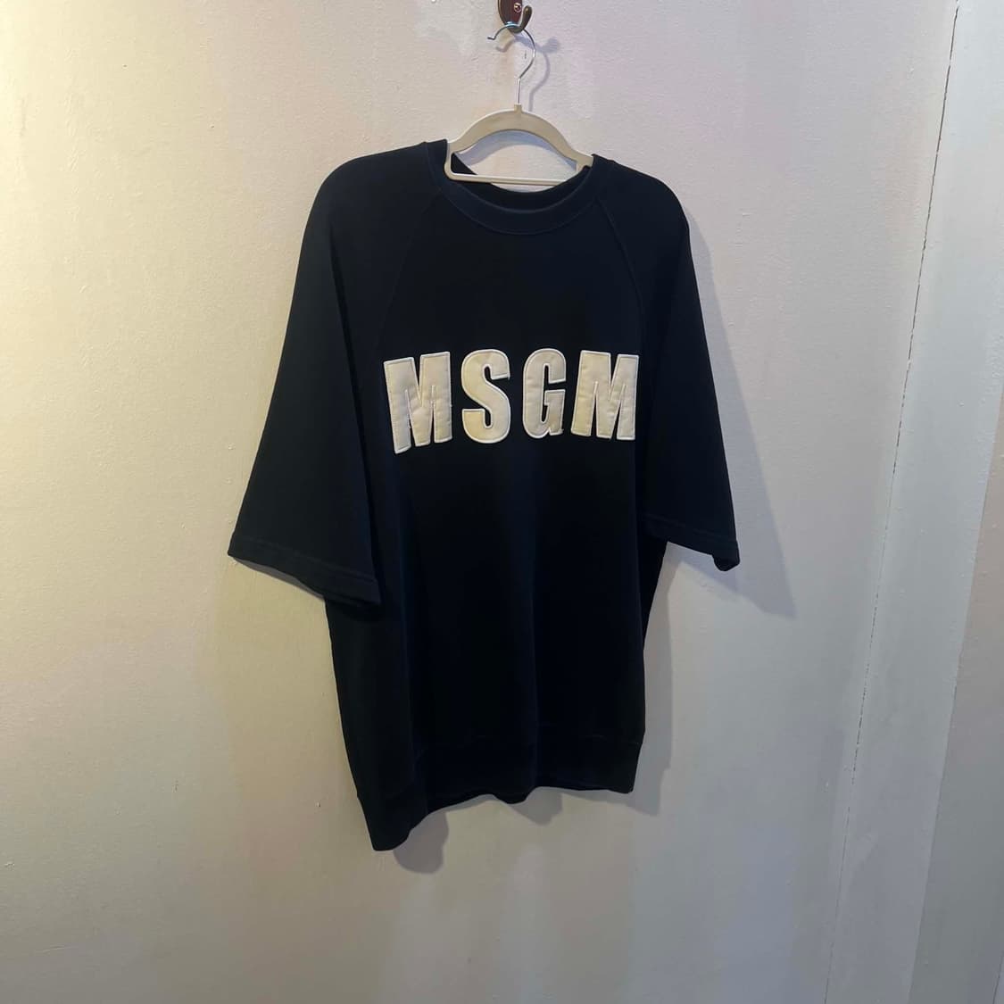 [S] MSGM 엠에스지엠 빅로고 반팔 스웻 티셔츠 상품이미지3
