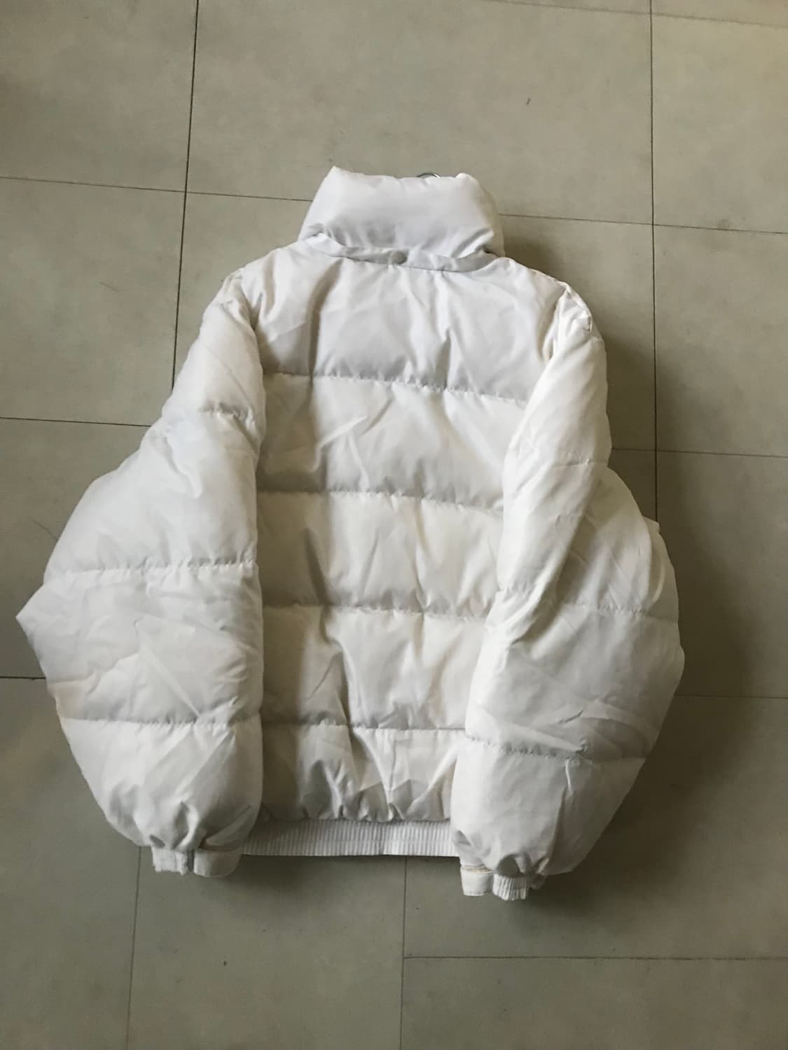 아디다스 90s 화이트 패딩 상품이미지10