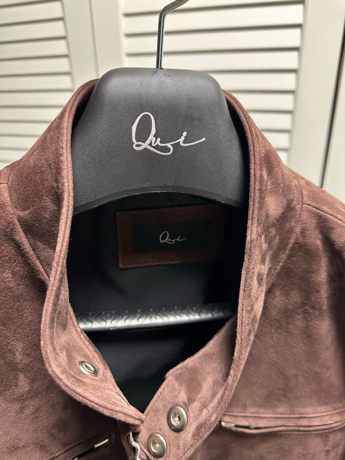 [새상품] qui 쿠이 고트 스웨이드 싱글 라이더 자켓 상품이미지4