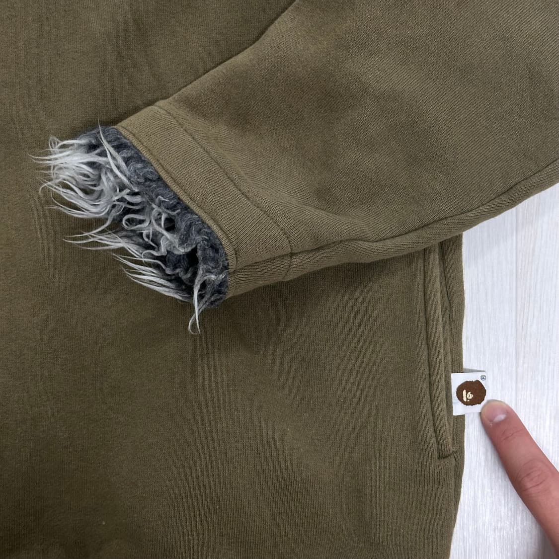 베이프 퍼 후드집업 상품이미지2