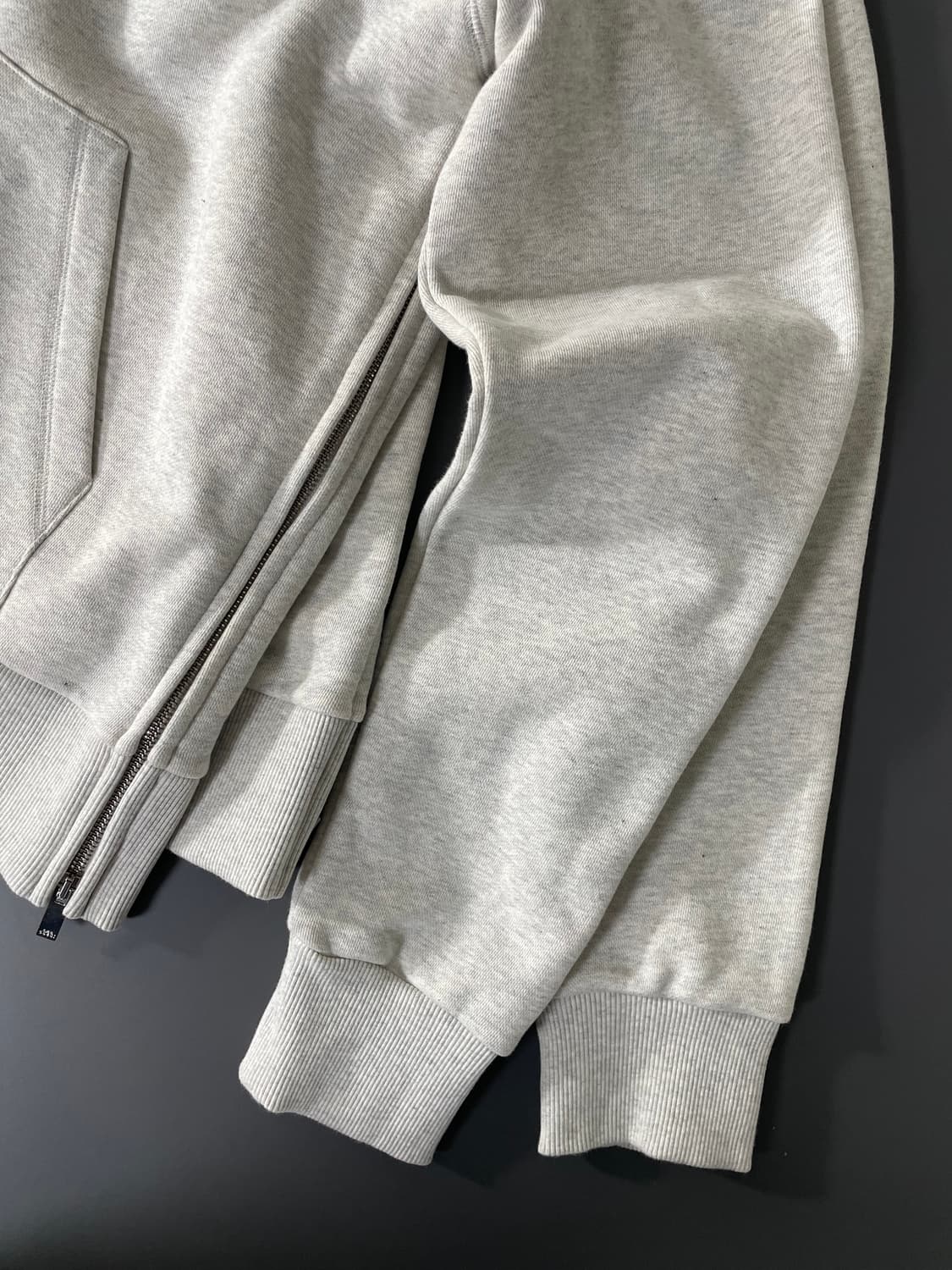 [S] SACAI X APC 사카이X아페쎄 타이요 후드 상품이미지6