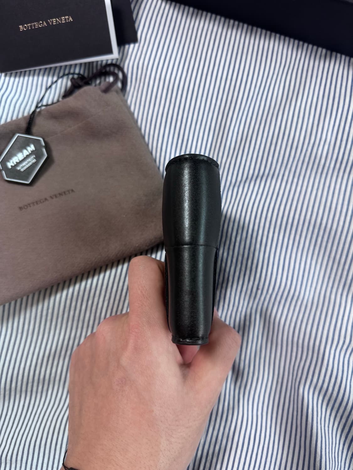 (새상품급) 보테가 베네타 블랙 반지갑 풀박스 상품이미지5