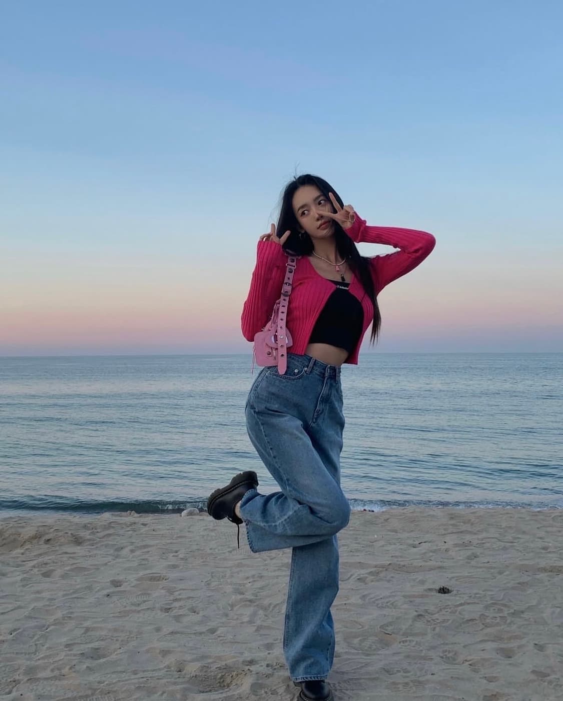 [새상품]페일제이드 로고 펜던트 가디건 골지 가디건 핫핑크 상품이미지4