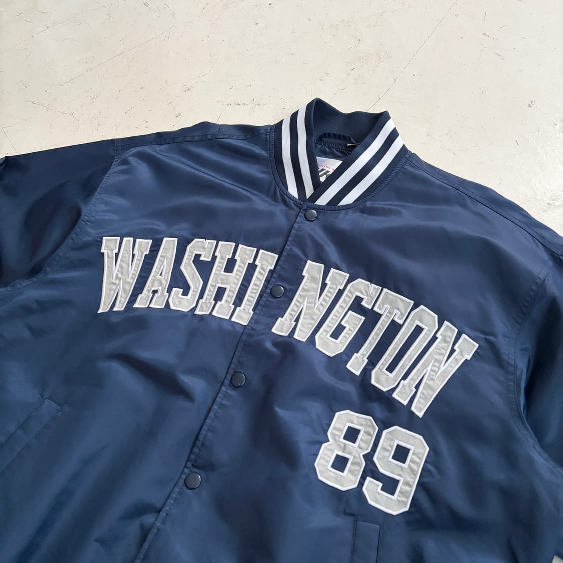 BIKE 빈티지 나일론 사틴 바시티 자켓 L 상품이미지4