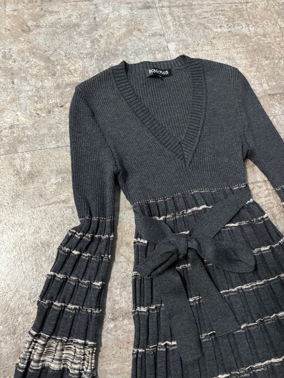 레이어드 레이스 타이 벨 슬리브 플리츠 니트 원피스 2pcs SET 상품이미지5