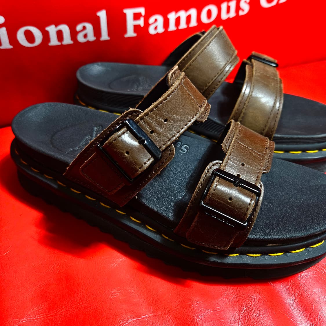 닥터마틴(Dr.Martens) 마일즈 브라운 샌들 39size 상품이미지5