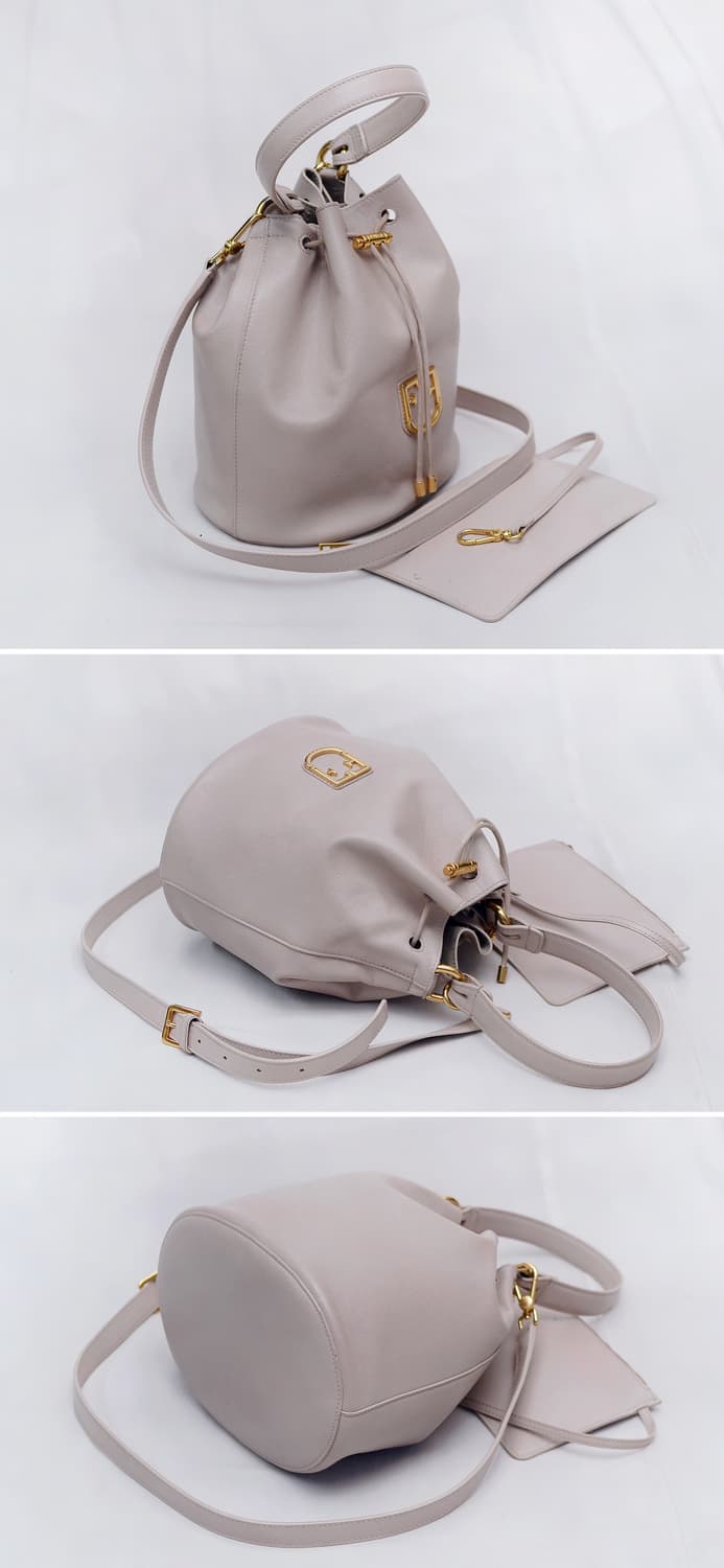 훌라 (FURLA) 코로나 달리아 페블레더 가죽 버킷백 상품이미지3