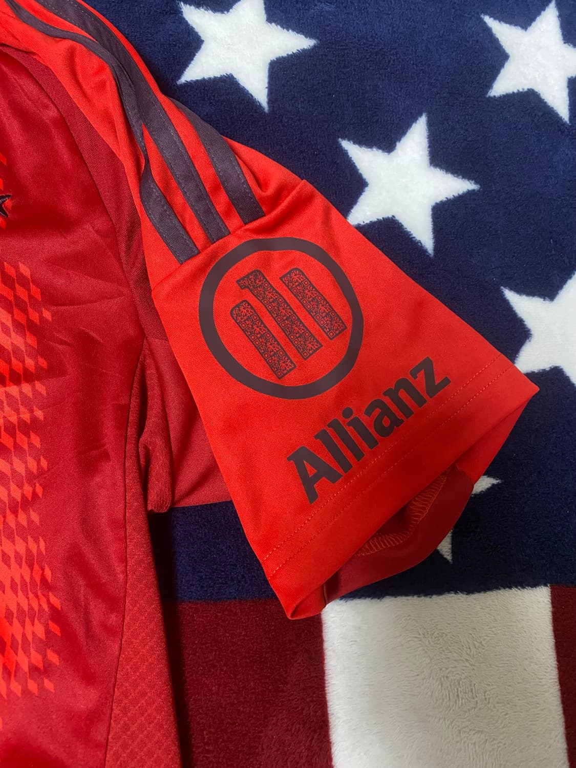 아디다스 뮌헨 24-25 홈 김민재 유니폼 상품이미지4