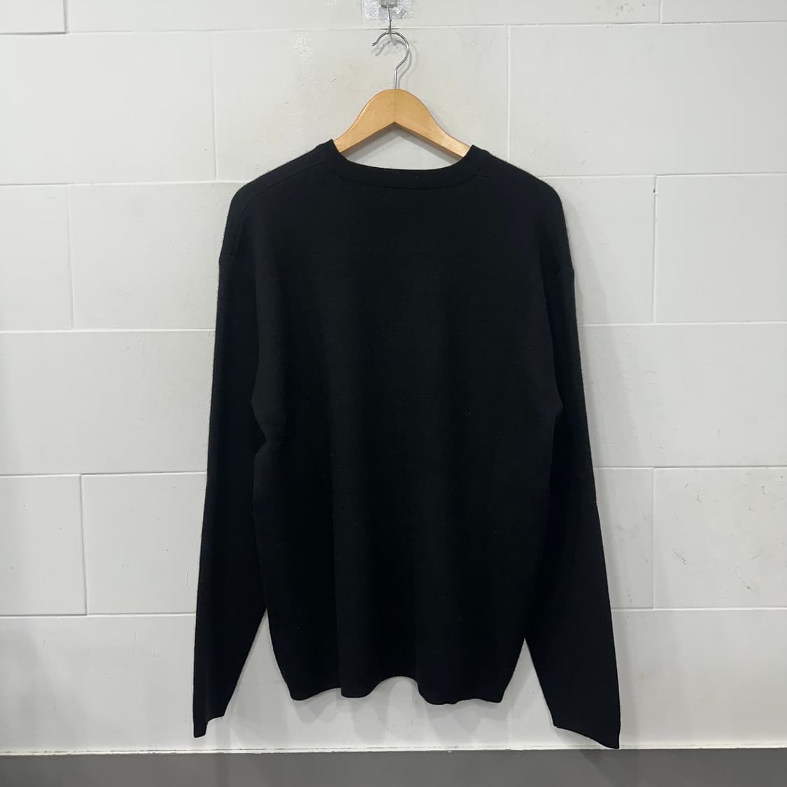 쿠어 라운드넥 니트 상품이미지6