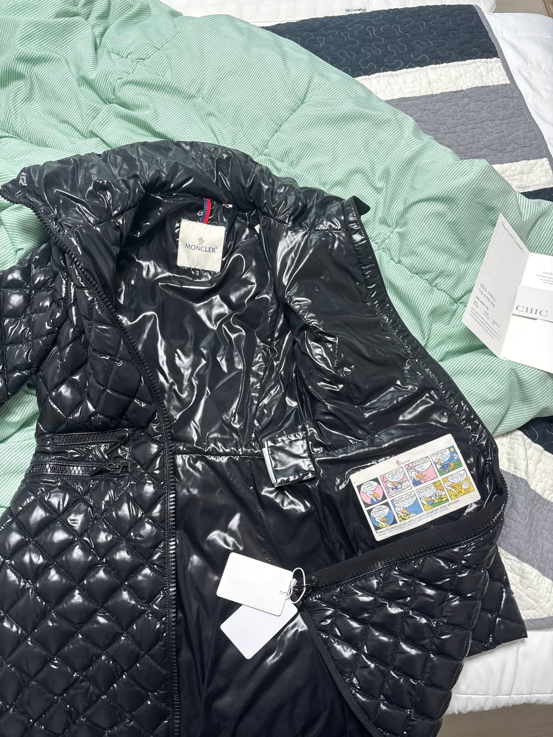 몽클레르 경량 패딩 블랙 ONE SIZE 상품이미지5