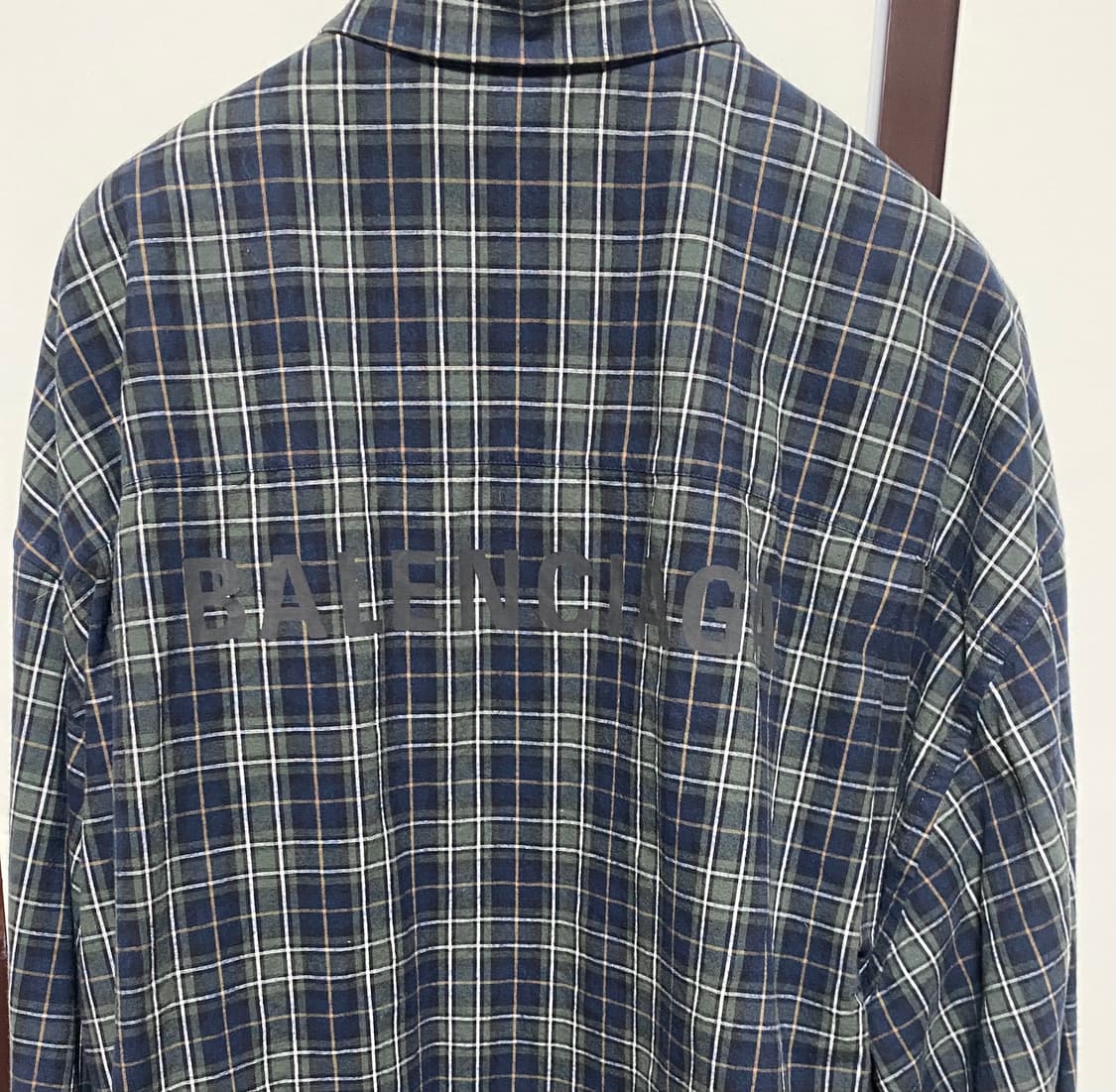 발렌시아가 SHIRT OVERSIZED IN DARK BLUE 1사이즈 상품이미지4