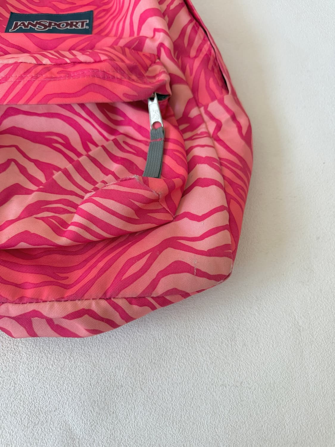잔스포츠(JANSPORT) 백팩 상품이미지4
