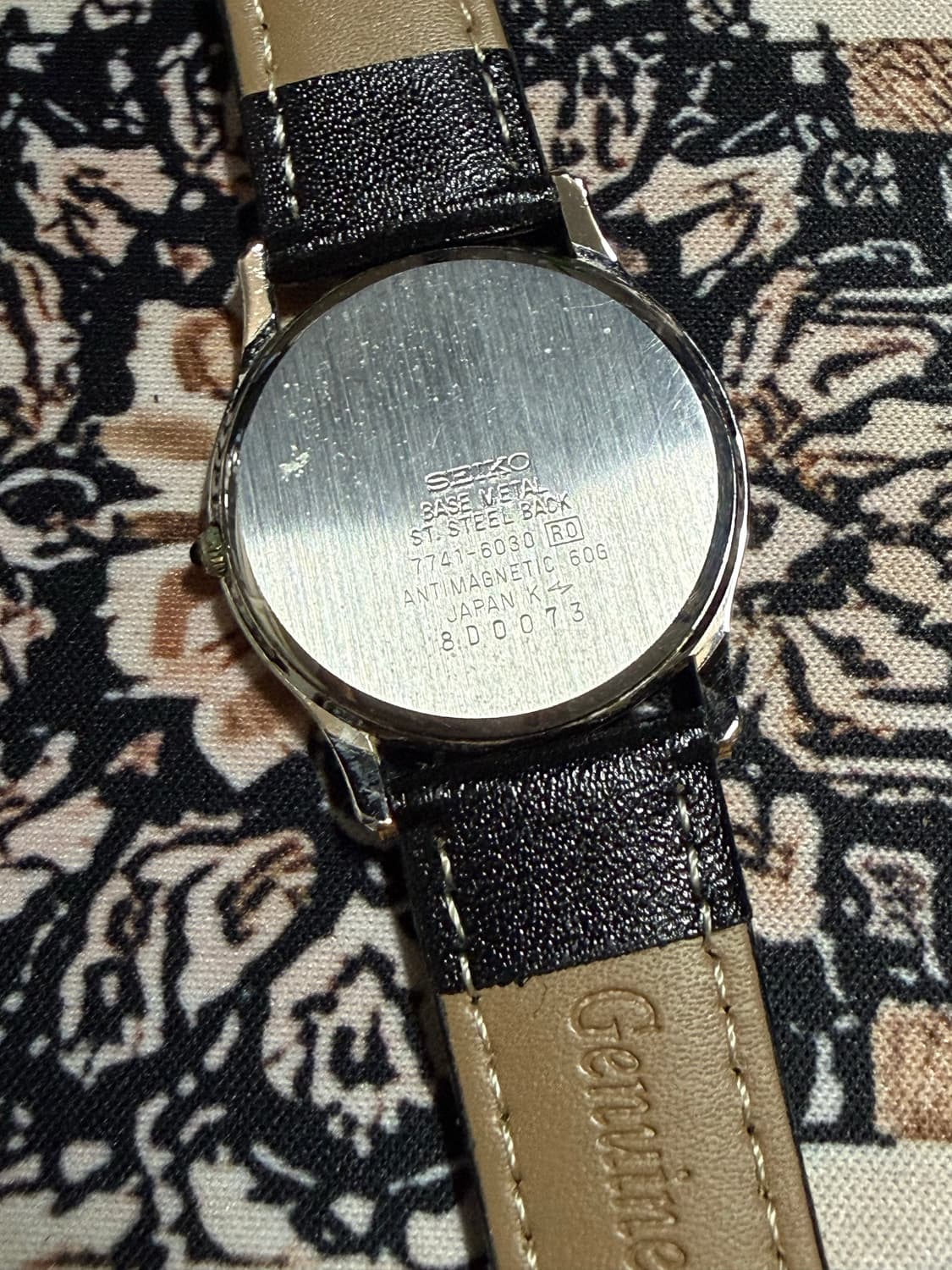 SEIKO DOLCE 빈티지 쿼츠 시계 상품이미지3