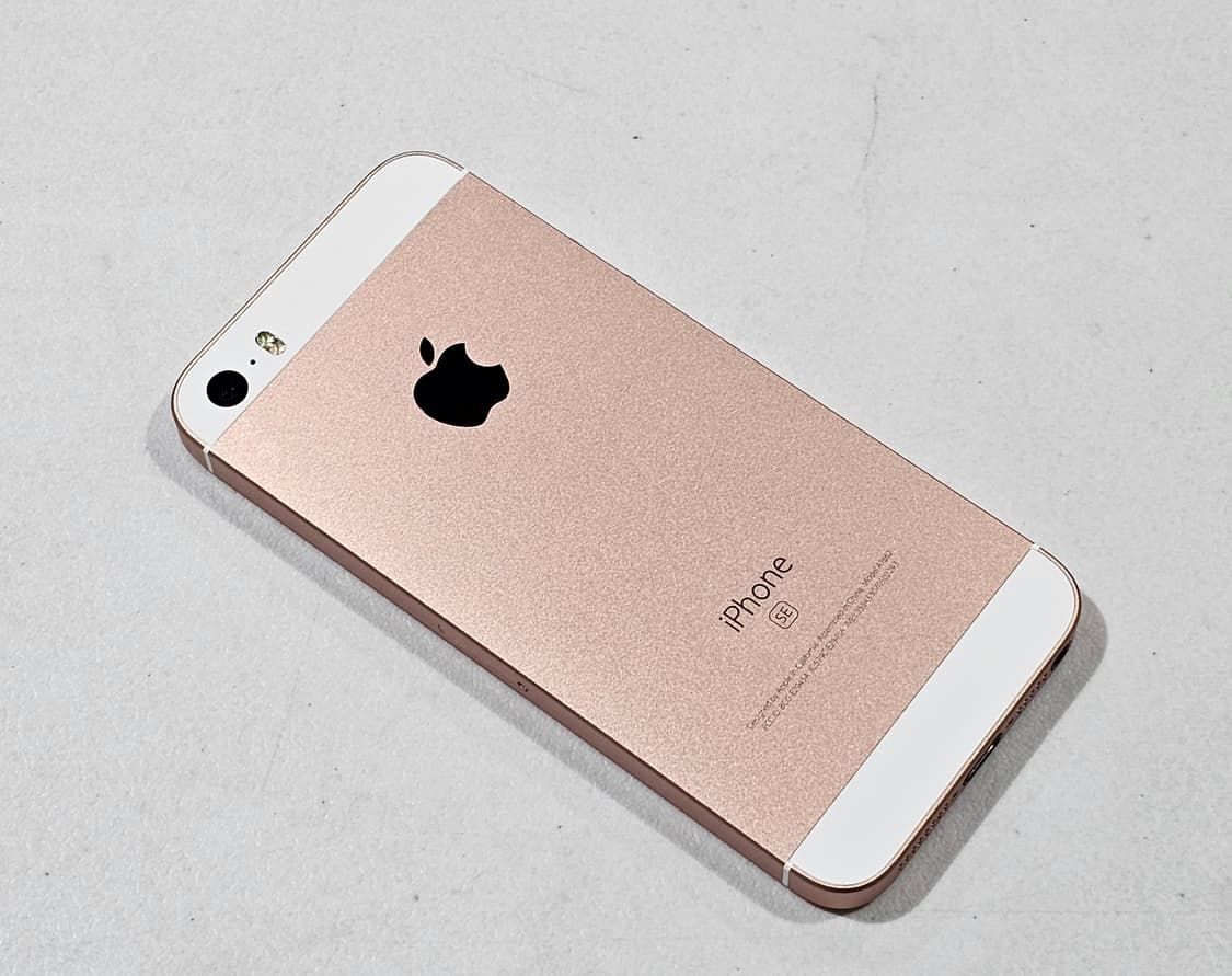 [순정정품] 아이폰 SE1 128GB 배터리신품 무음카메라 해외판 상품이미지1