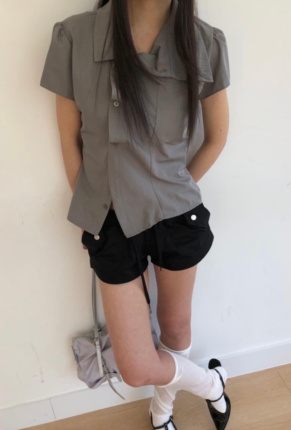 키이라 Unbal shirring shirt 상품이미지3