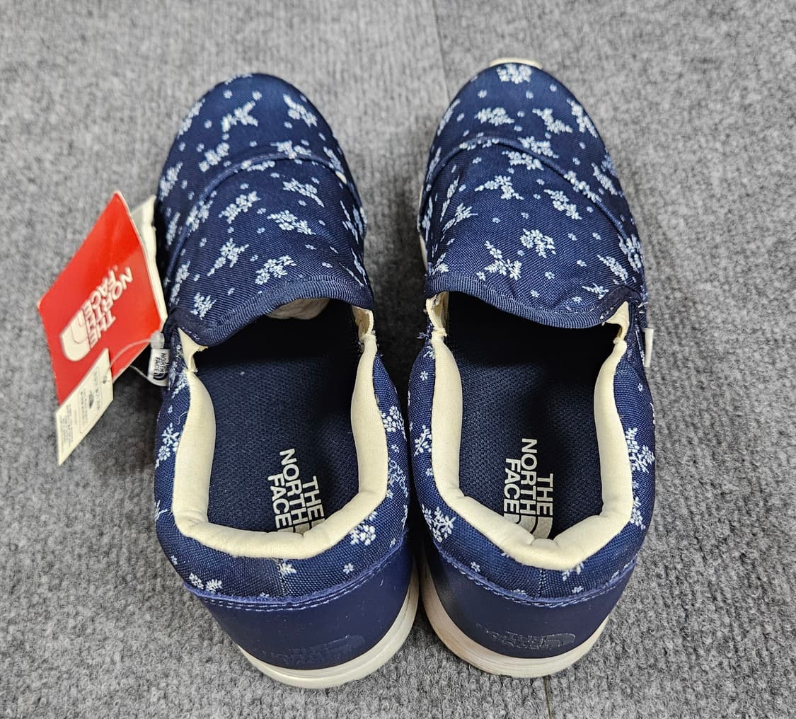 노스페이스 여성 신발235(급처) 상품이미지3