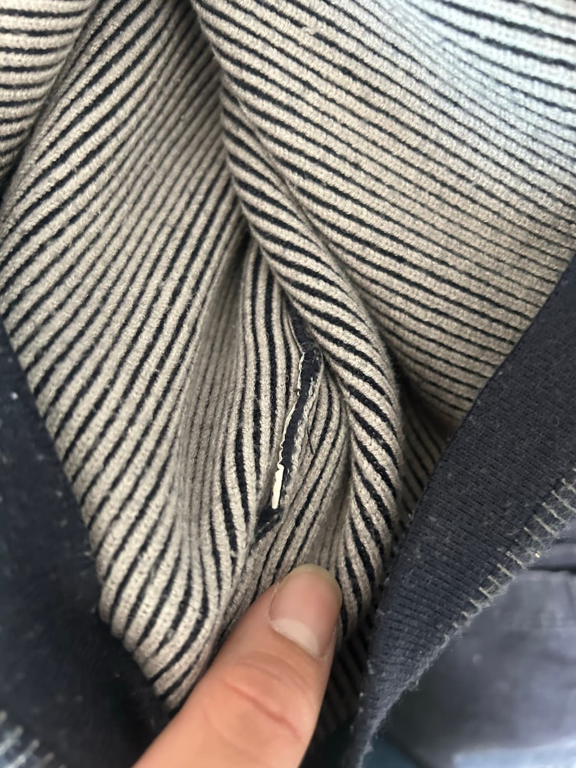 스톤 아일랜드 플리츠 니트 상품이미지5