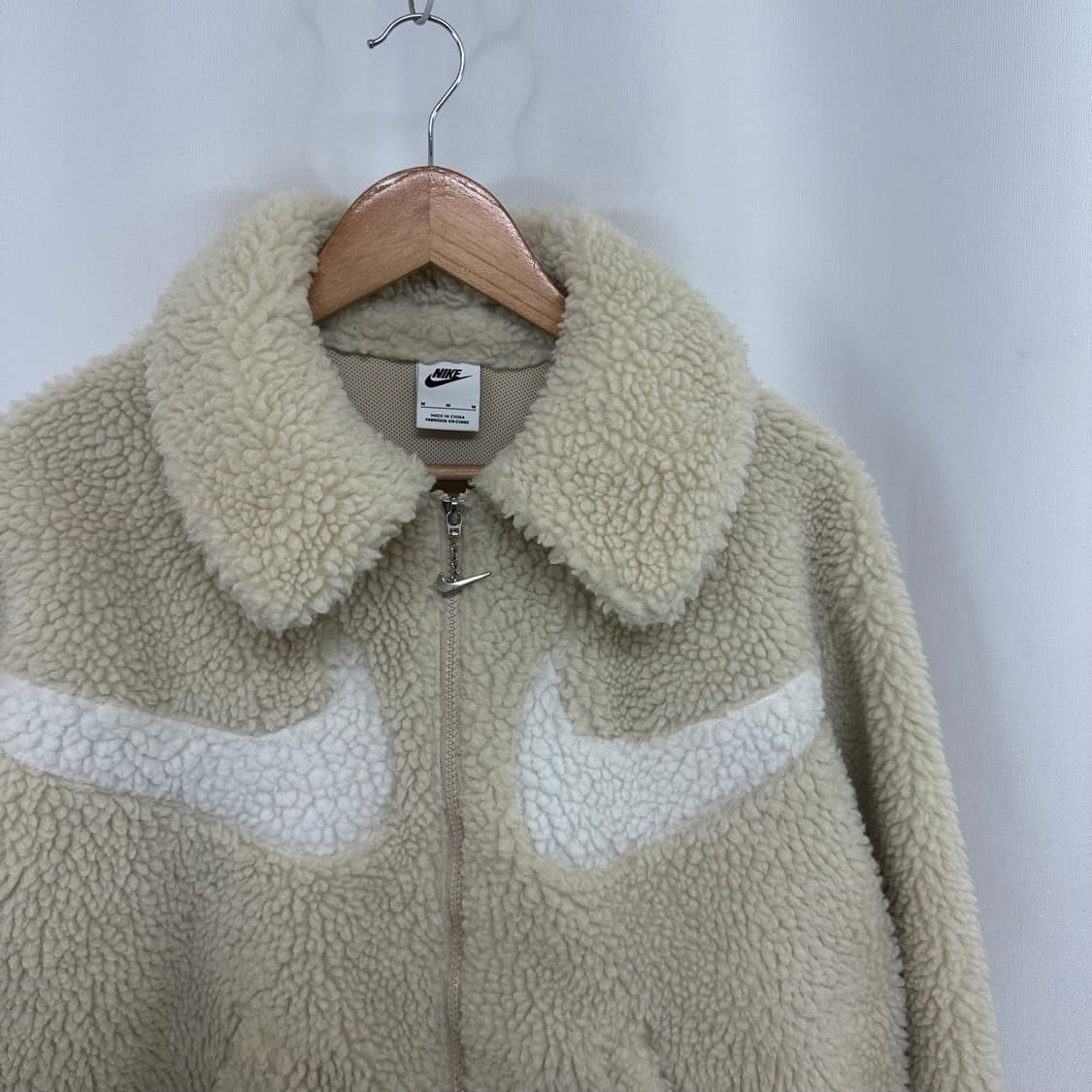 나이키 여자 뽀글이 카라 자켓  85 M 상품이미지2