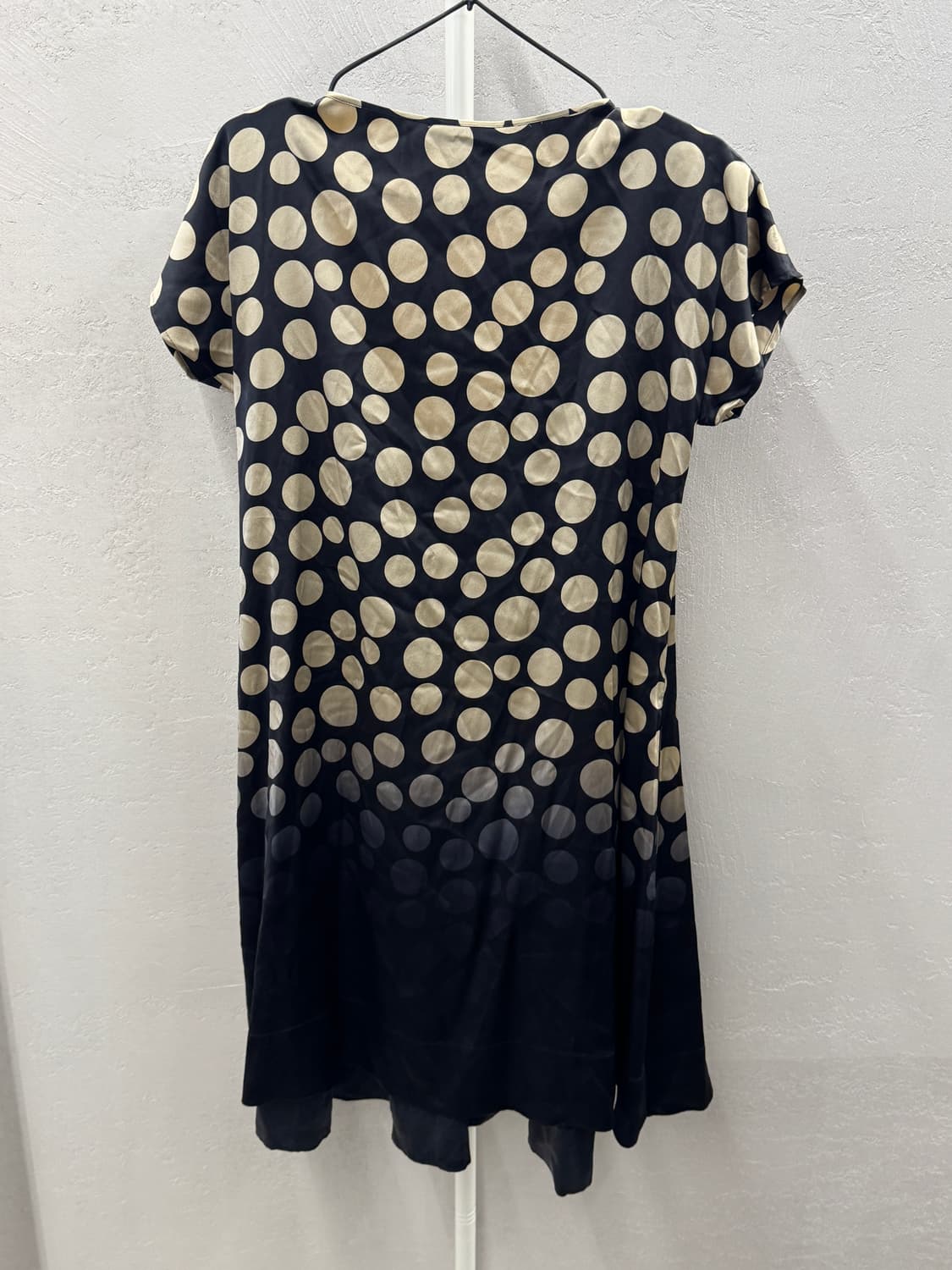 DKNY 도트 패턴 반팔 원피스  상품이미지4