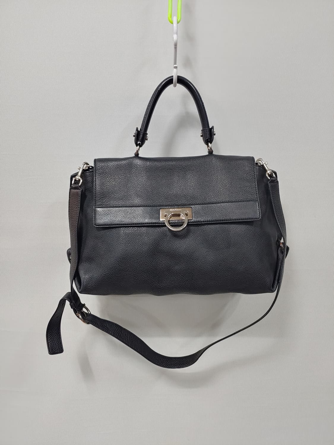 페라가모 소피아 토트백 숄더백 상품이미지1