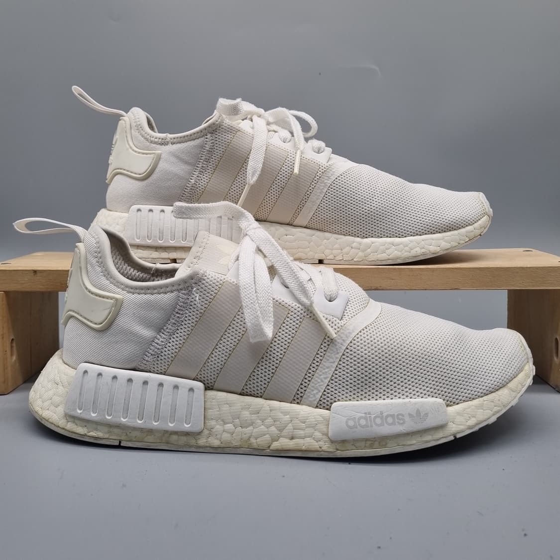 아디다스 NMD R1 남성운동화275 상품이미지1