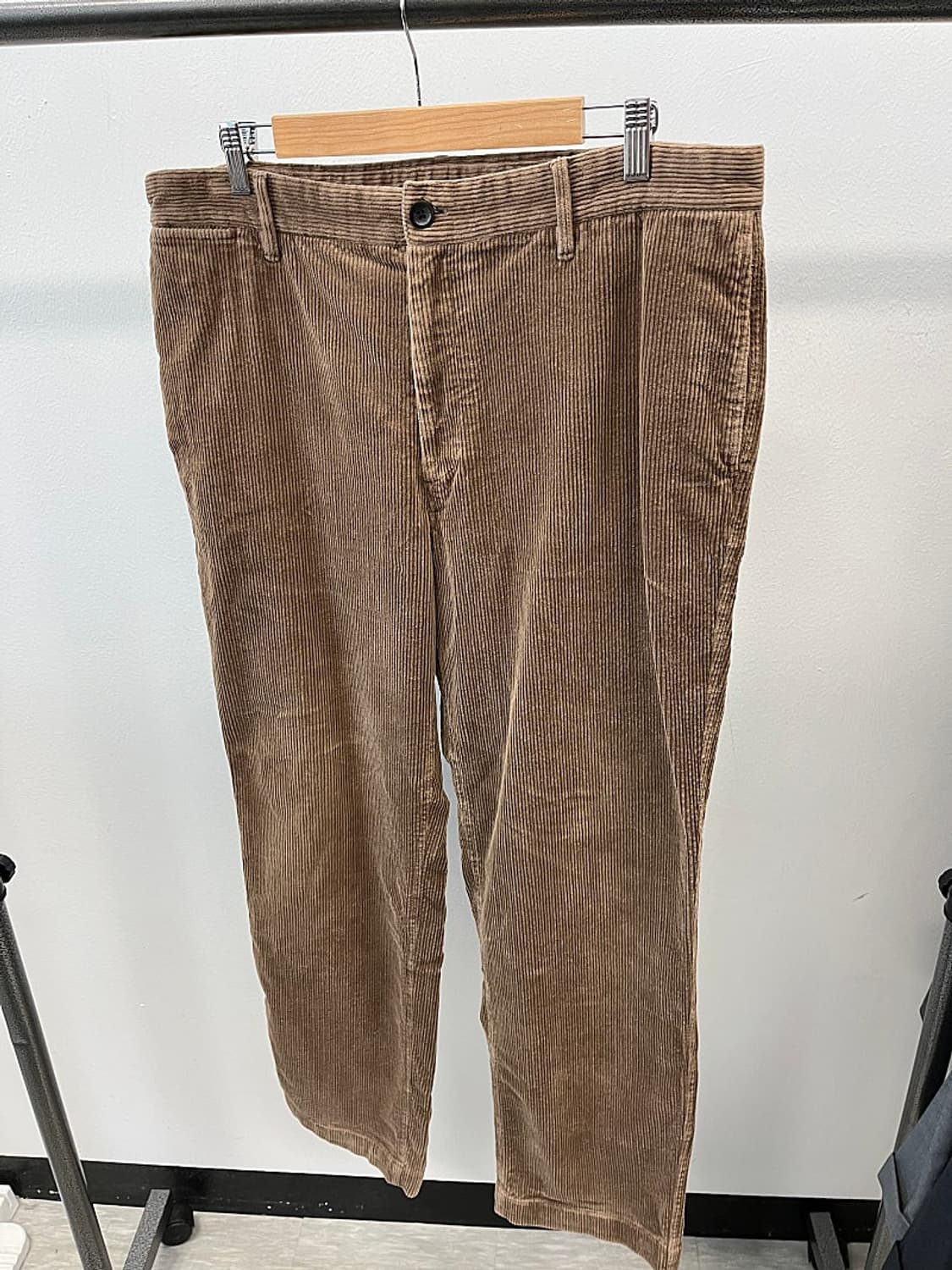 36-37) 헤지스 24fw 코듀로이 팬츠  상품이미지1