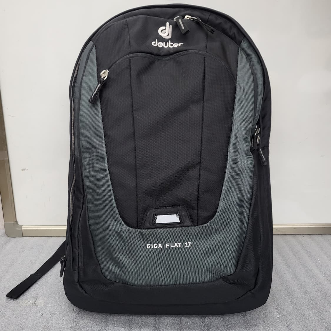 도이터 Giga Flat 17 백팩 상품이미지1