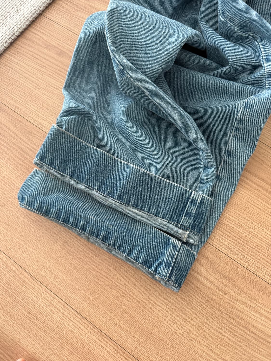 에토스 ethos 핀턱 벨티드 데님  상품이미지3