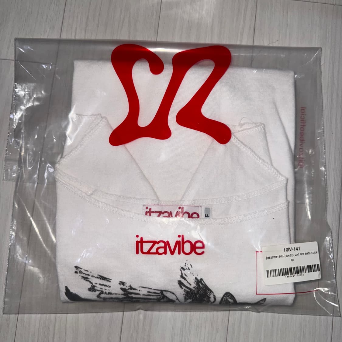 잇자바이브 엔젤캣 오프숄더 상품이미지2