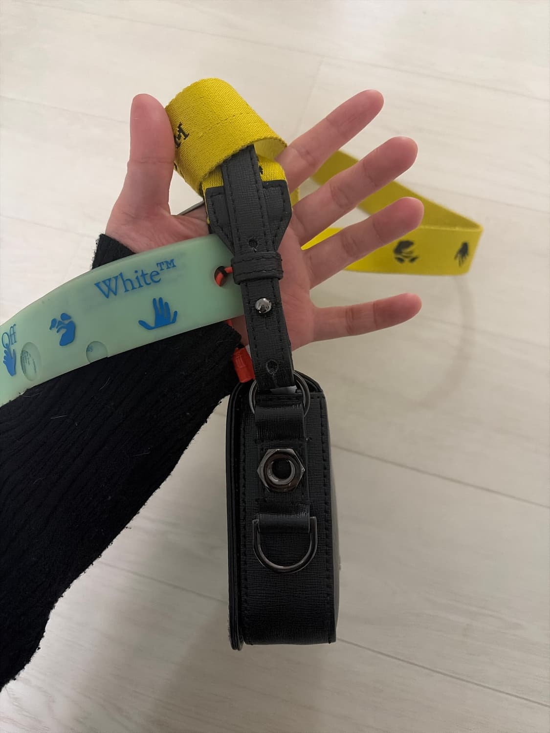 오프화이트 가방 상품이미지4