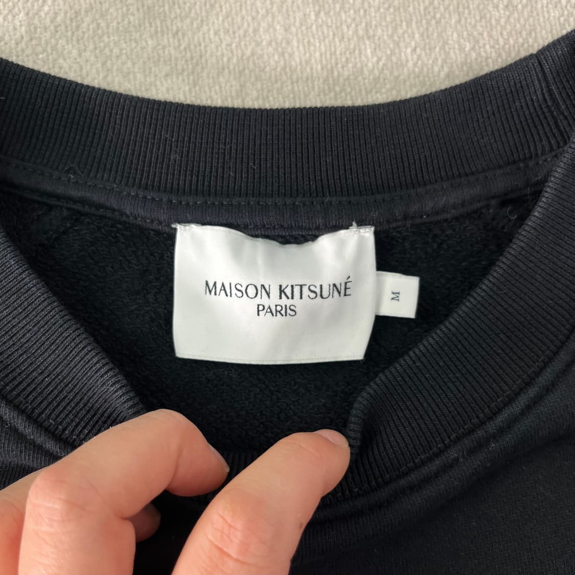 95 메종키츠네 트리컬러 폭스패치 맨투맨 상품이미지3