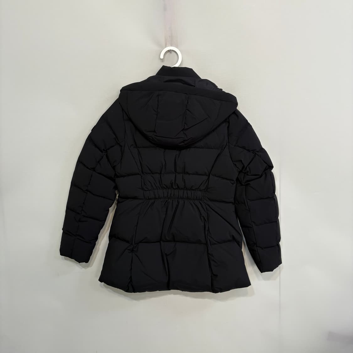 뉴발란스 2022 여성 구스다운 패딩 85 블랙 상태최상 상품이미지3