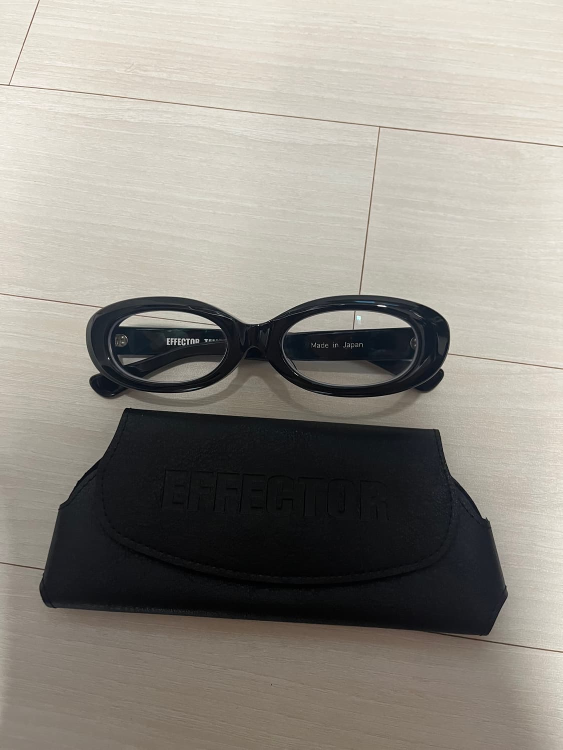 이펙터 템포 TEMPO  뿔테 블랫 새제품  판매합니다 상품이미지1