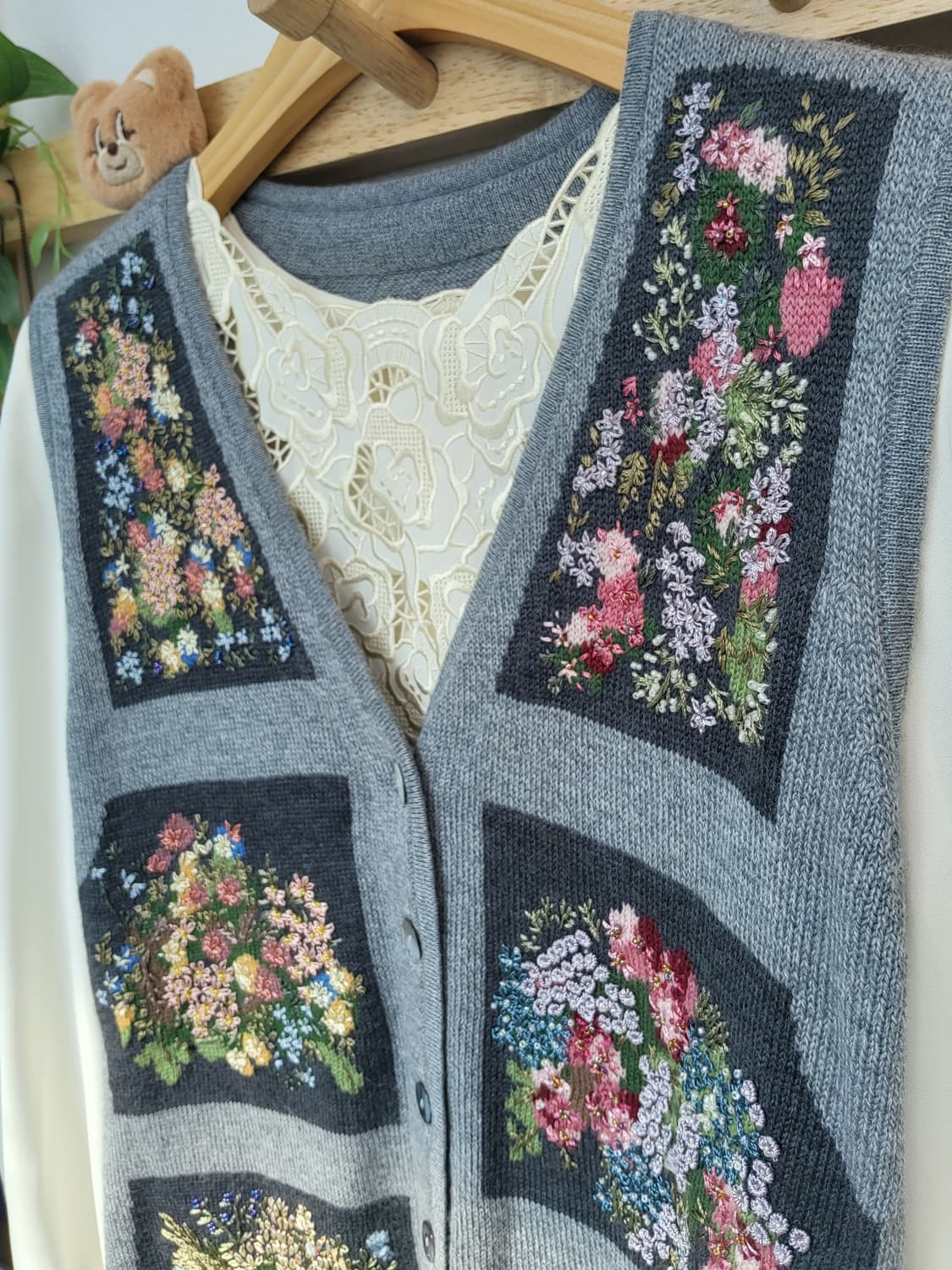 비즈 플라워 자수 빈티지 니트 베스트 상품이미지5