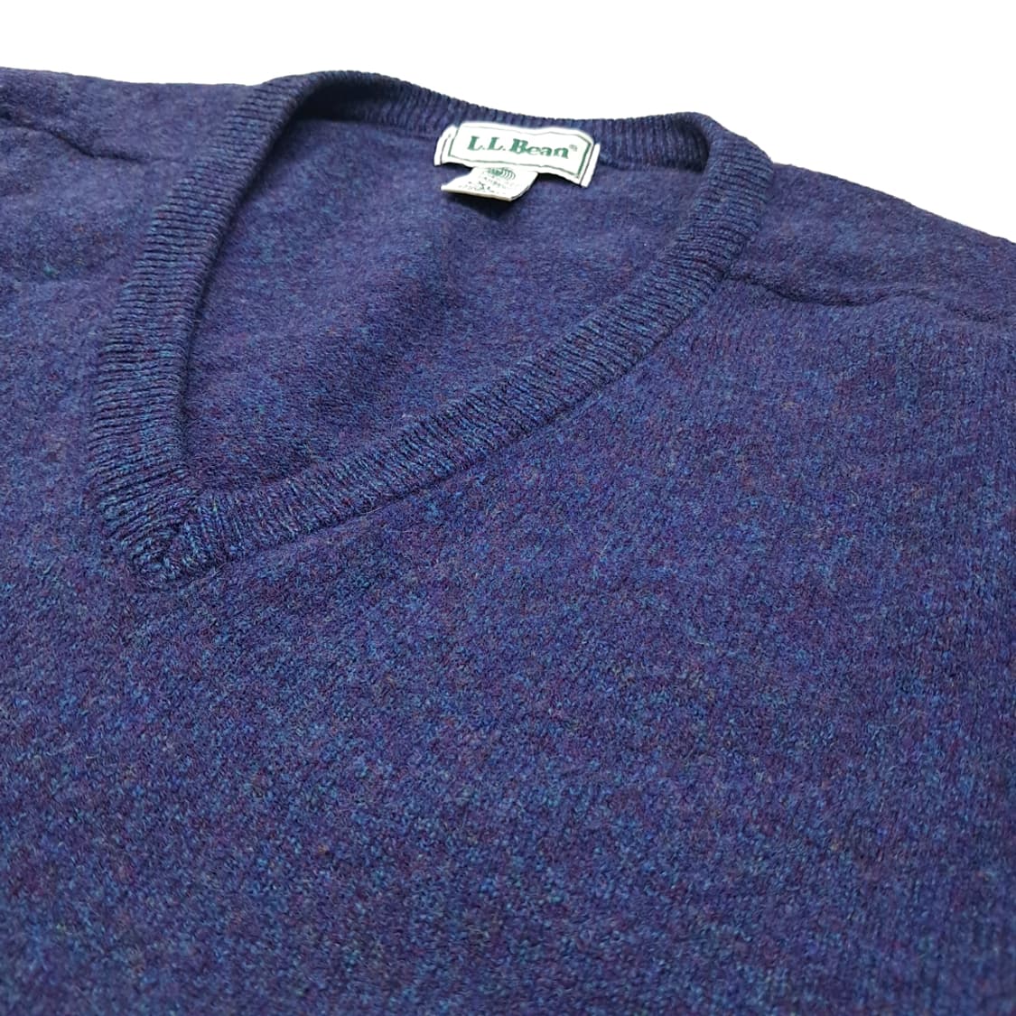 CL104 XL 엘엘빈 퓨어 울 네이비 & 퍼플 멜란지 V넥 니트 상품이미지4