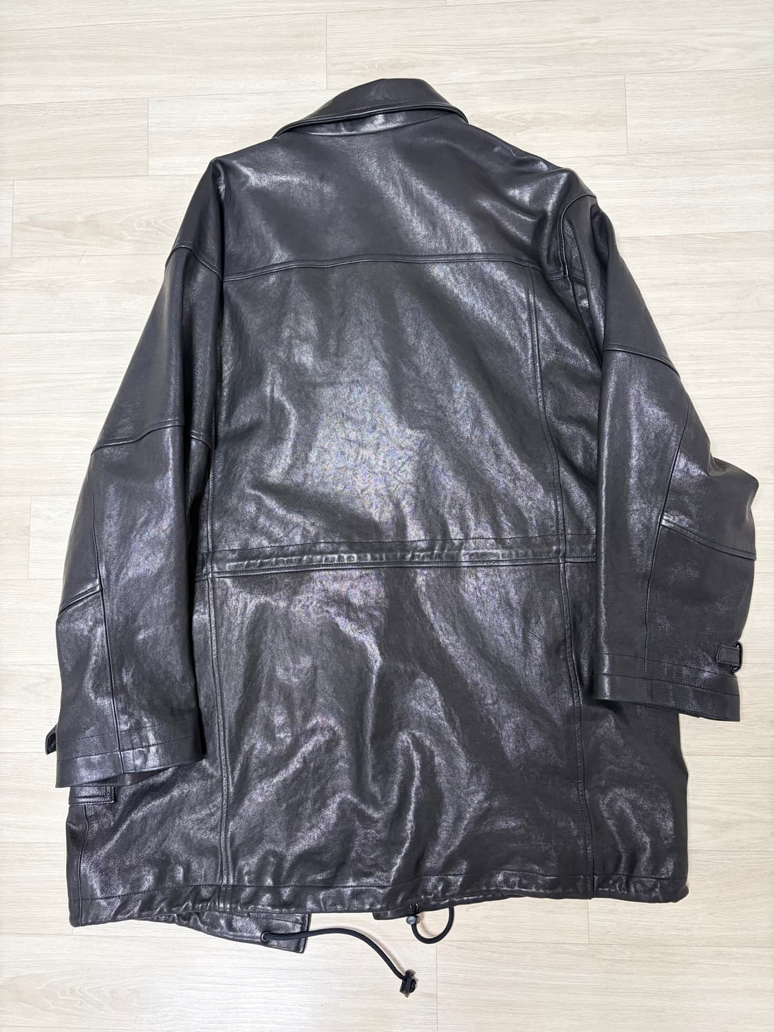 [3] 폴리테루 램스킨 카코트 블랙 - 25ss 구매 상품이미지2