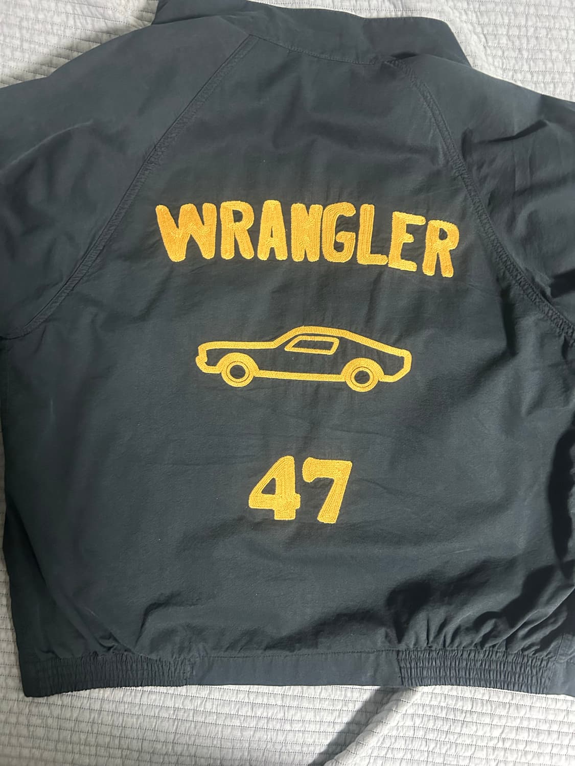 랭글러 하이넥 아트웍 점퍼 상품이미지2