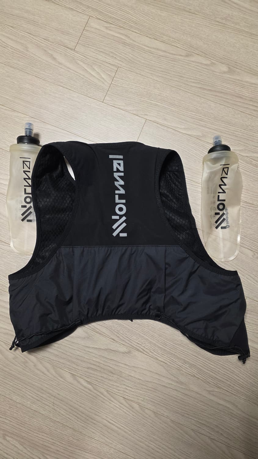 Normal 노말 웨어러블 런닝 조끼 물통 포함 상품이미지2