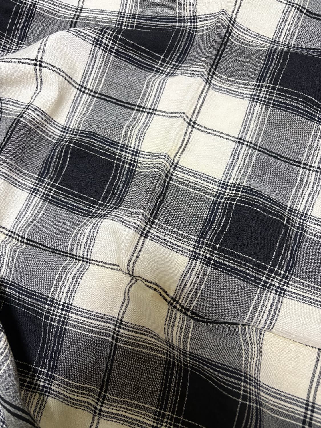 솔로이스트 17aw 캐시미어 프린지 머플러  상품이미지4