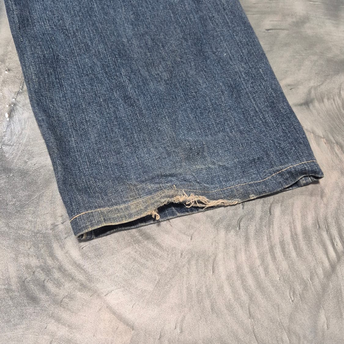 카라쿠리 타마시 오리엔탈 잉어 자수 오버사이즈 데님 팬츠 상품이미지7