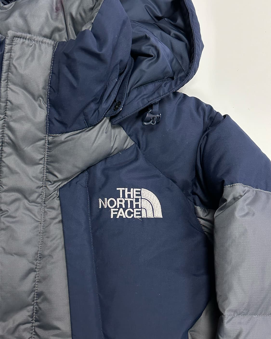 노스페이스 배색 구스 다운 상품이미지3